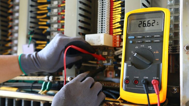 Electrical testing kit